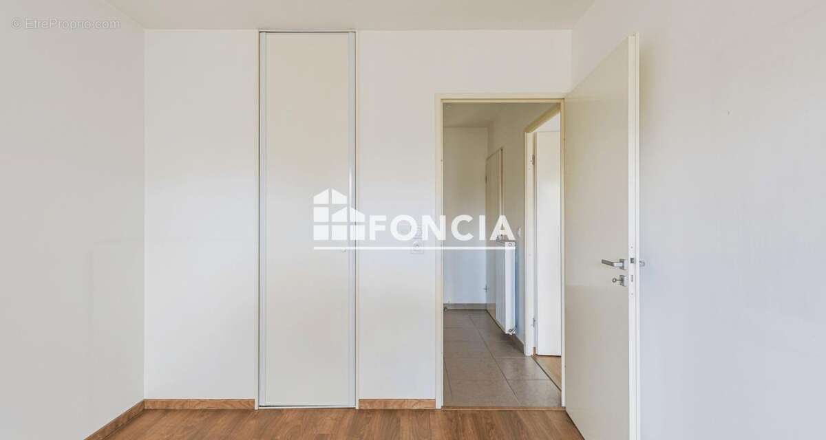 Appartement à MEYLAN