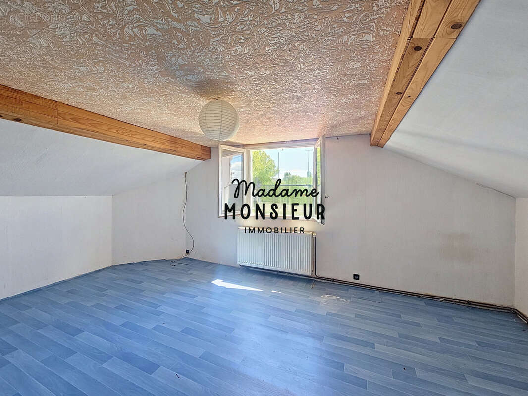 Maison à BOURGOIN-JALLIEU