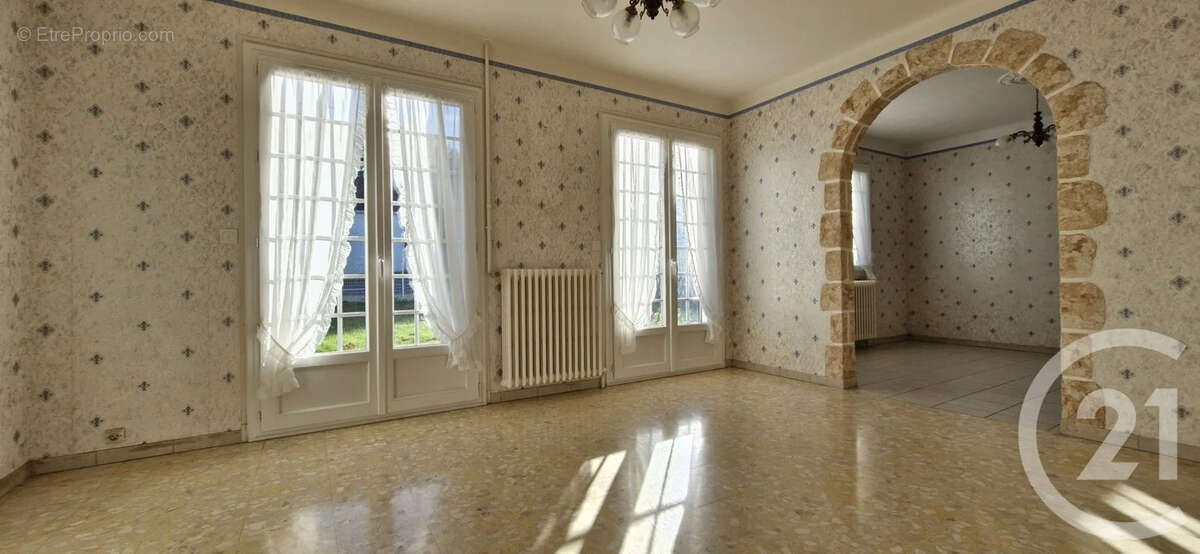 Maison à CLOYES-SUR-LE-LOIR