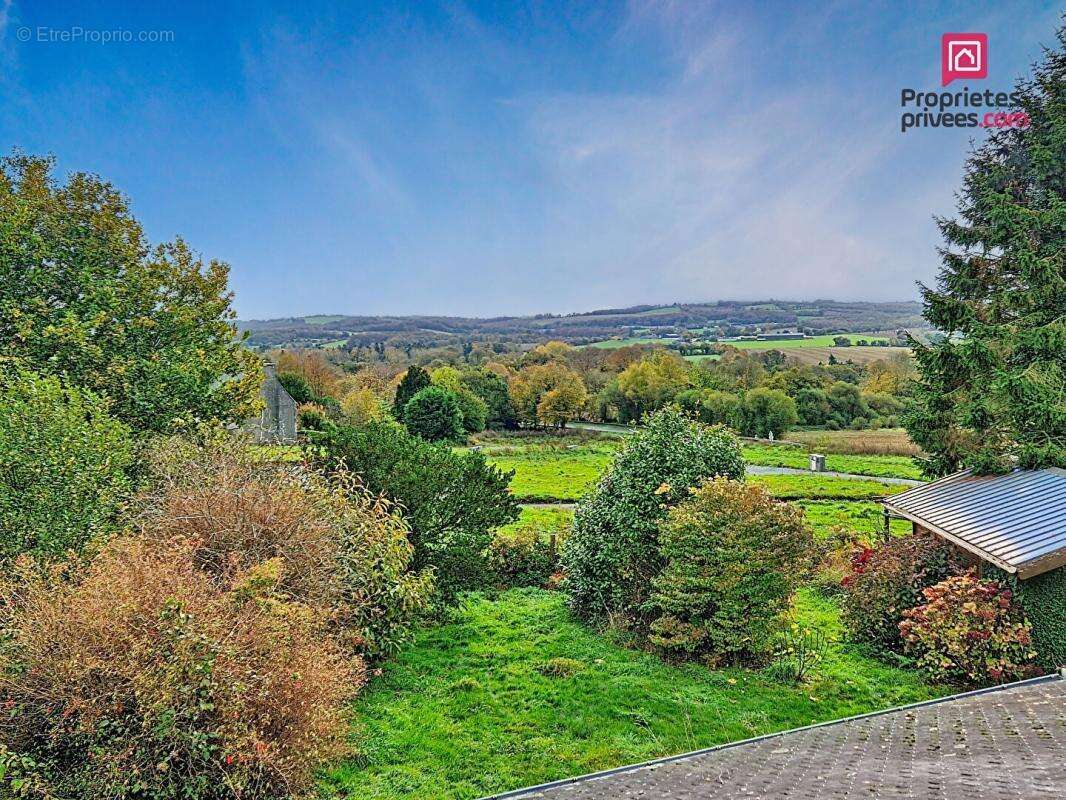 Maison à PLOUGONVEN