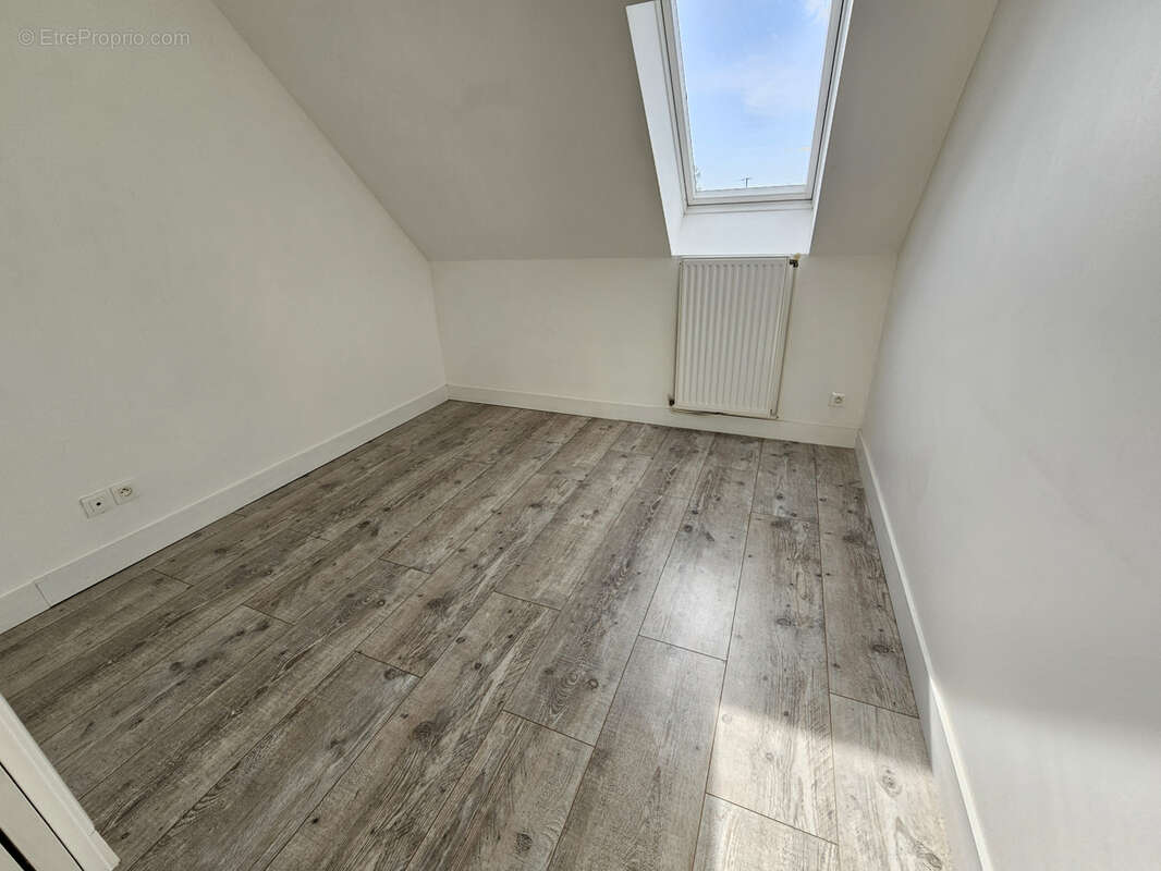 Maison à RAIMBEAUCOURT