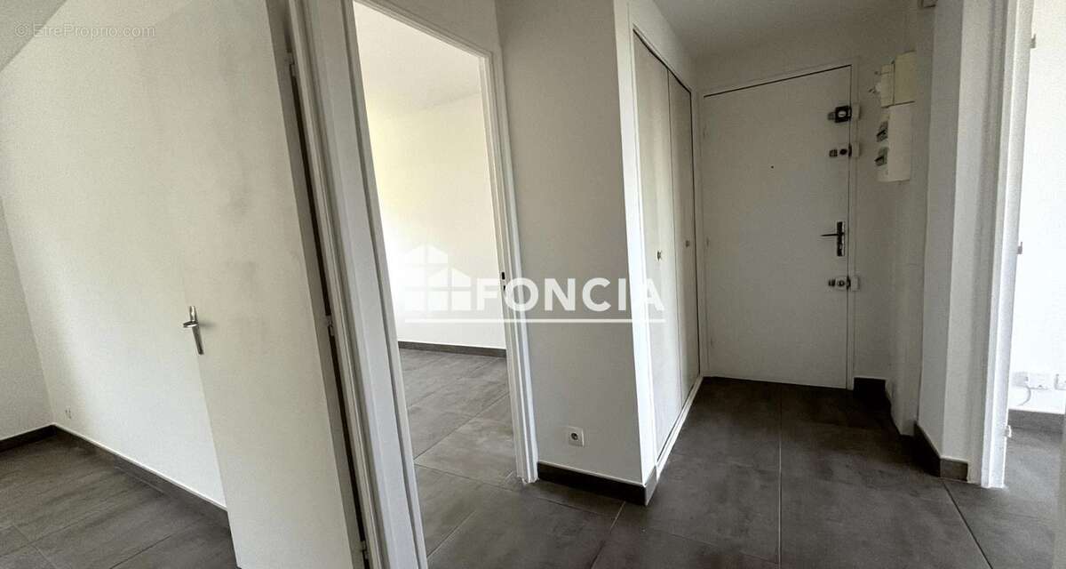 Appartement à LUNEL