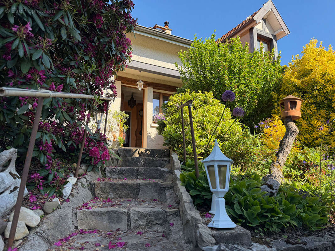 Maison à RAHON
