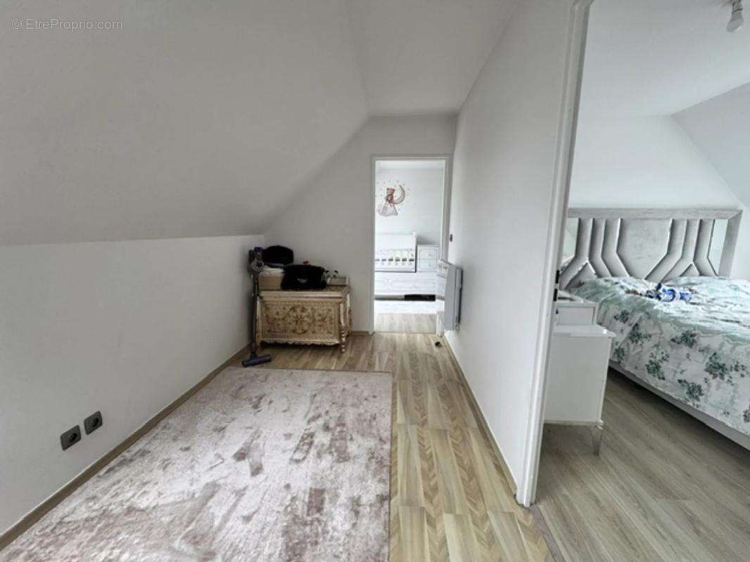 Appartement à GARGES-LES-GONESSE