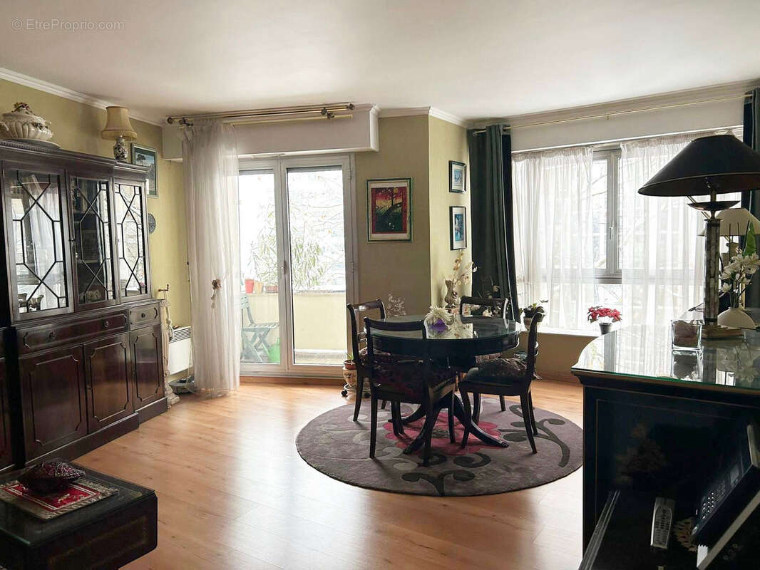 Appartement à JOINVILLE-LE-PONT
