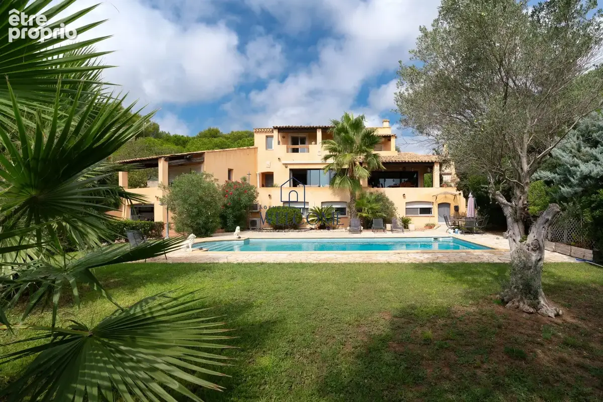 Maison 6 pièces 290 m² à vendre à Agde (34300) - photo 2