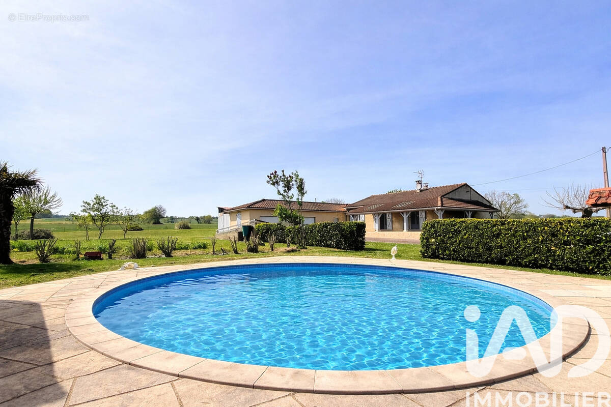 Photo 1 - Maison à MIRANDE