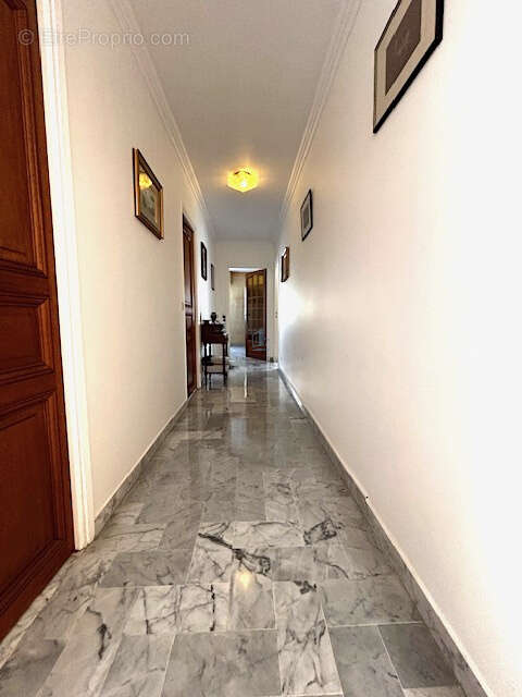 Appartement à MENTON