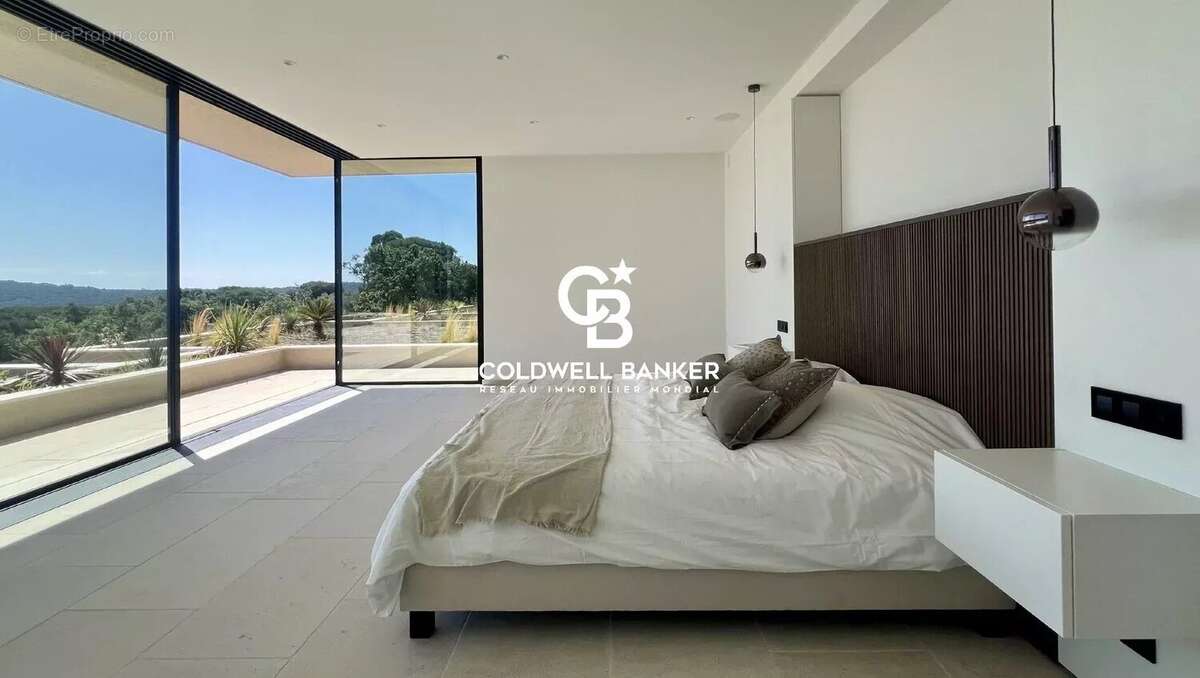 Maison à RAMATUELLE