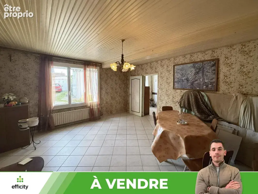 Maison à BIARD