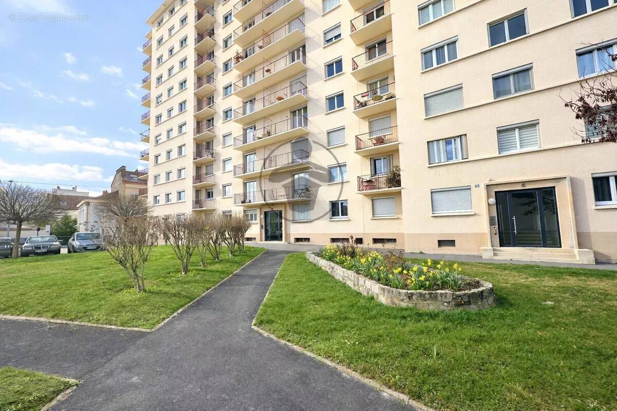 Appartement à REIMS