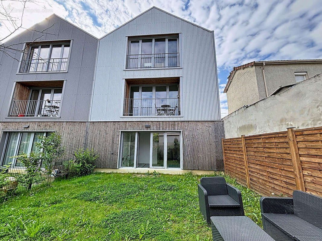 Maison à VITRY-SUR-SEINE