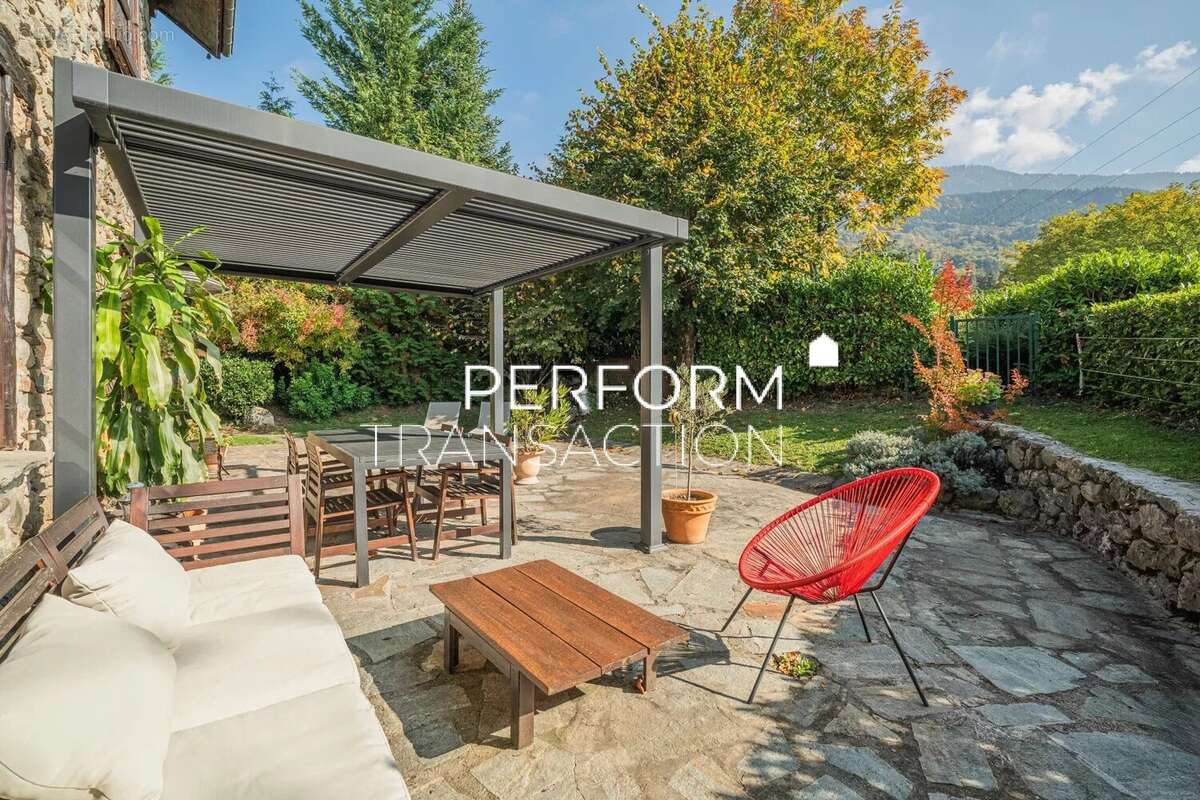 Maison à SAINT-MARTIN-D&#039;URIAGE