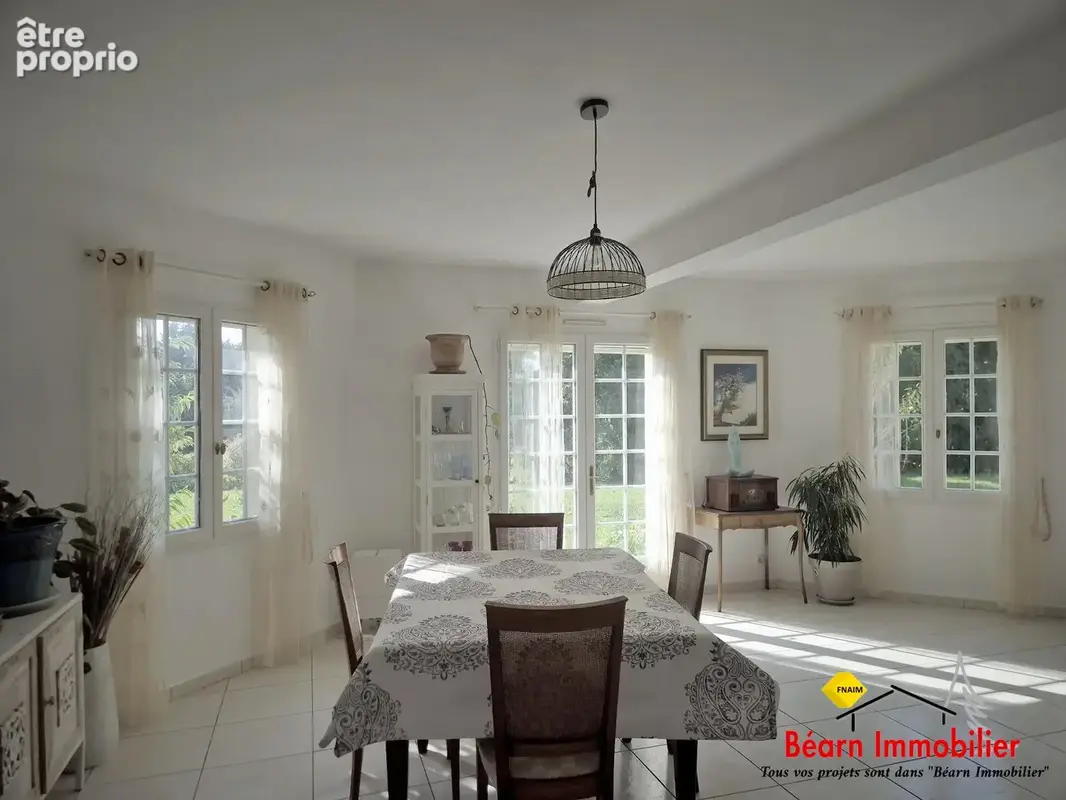 Maison 9 pièces 213 m² à vendre à Salies-De-Bearn (64270) - photo 6