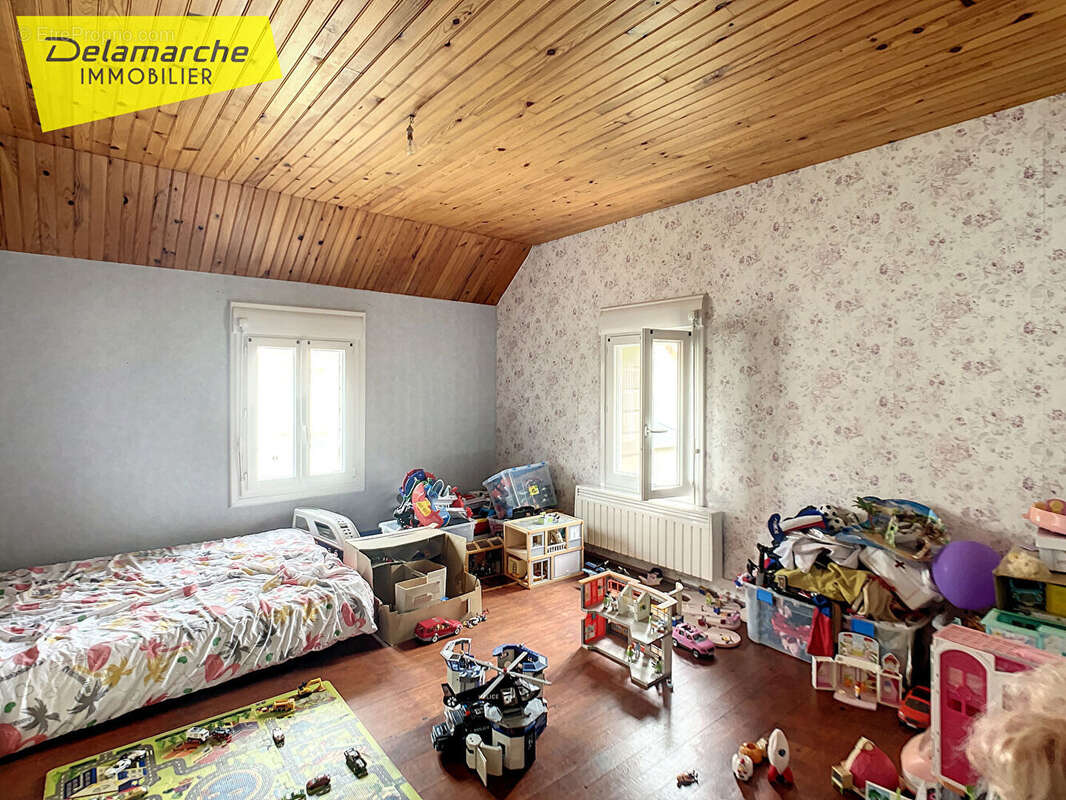 Maison à QUETTREVILLE-SUR-SIENNE