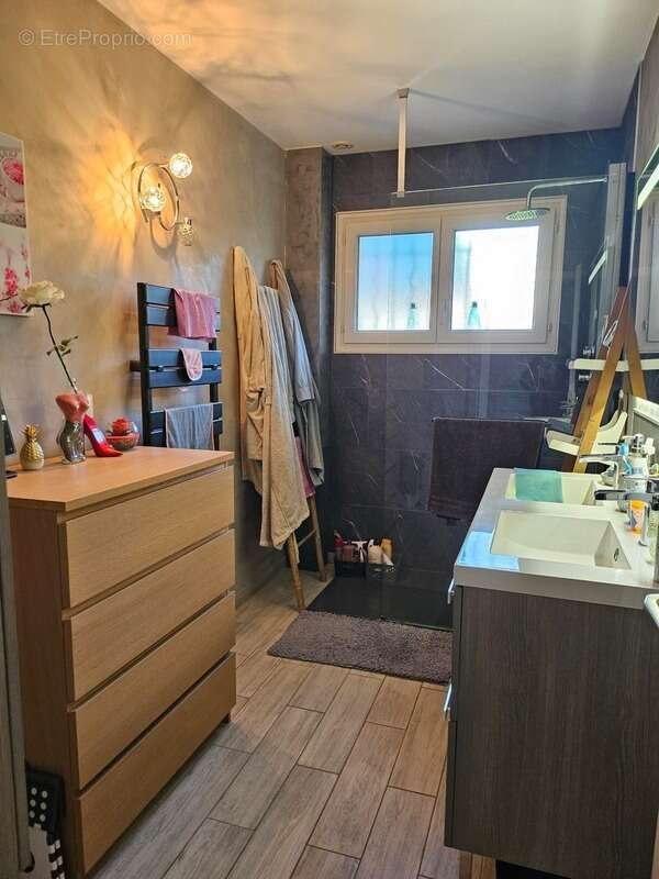 Maison à VELARS-SUR-OUCHE