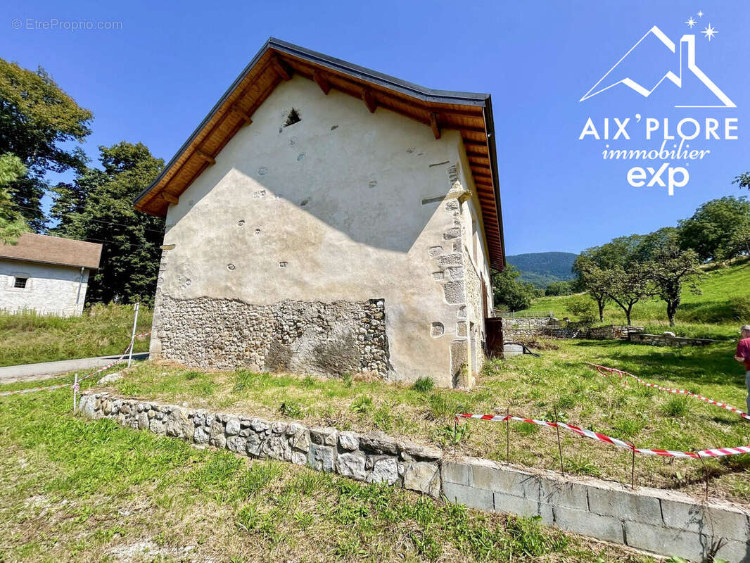 Appartement à MARCIEUX