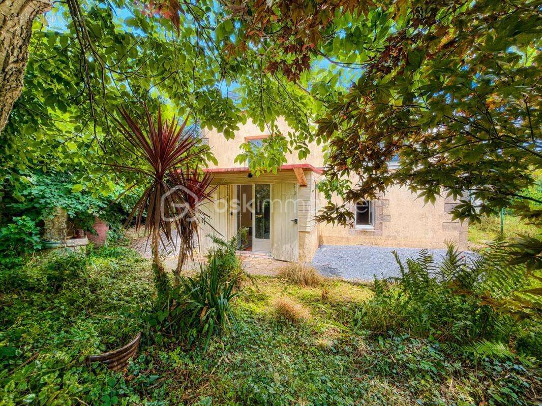 Exclusivité – maison de charme avec 5 000 m² de terrain arboré – entre campagne et littoral - photo 12