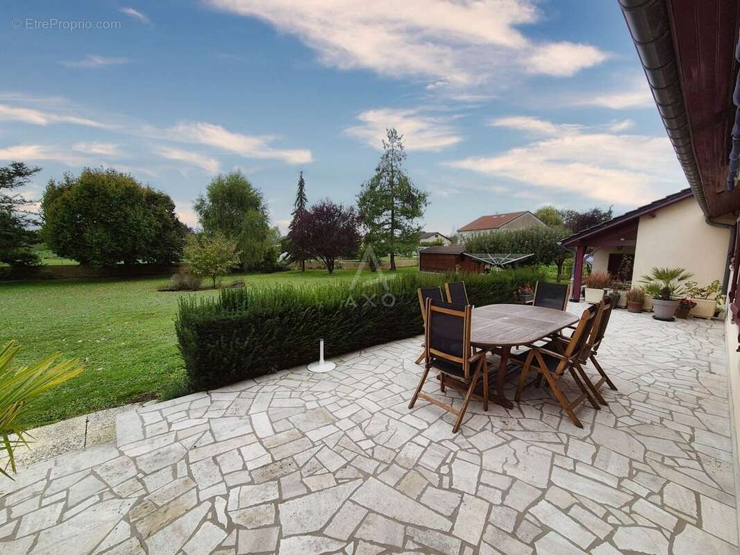 Maison à CHAILLY-LES-ENNERY