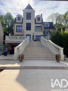 Photo 1 - Maison à BRY-SUR-MARNE