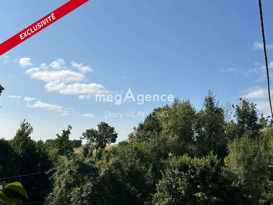 Maison à MONTREVAULT