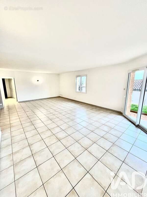 Photo 2 - Maison à LAIZE