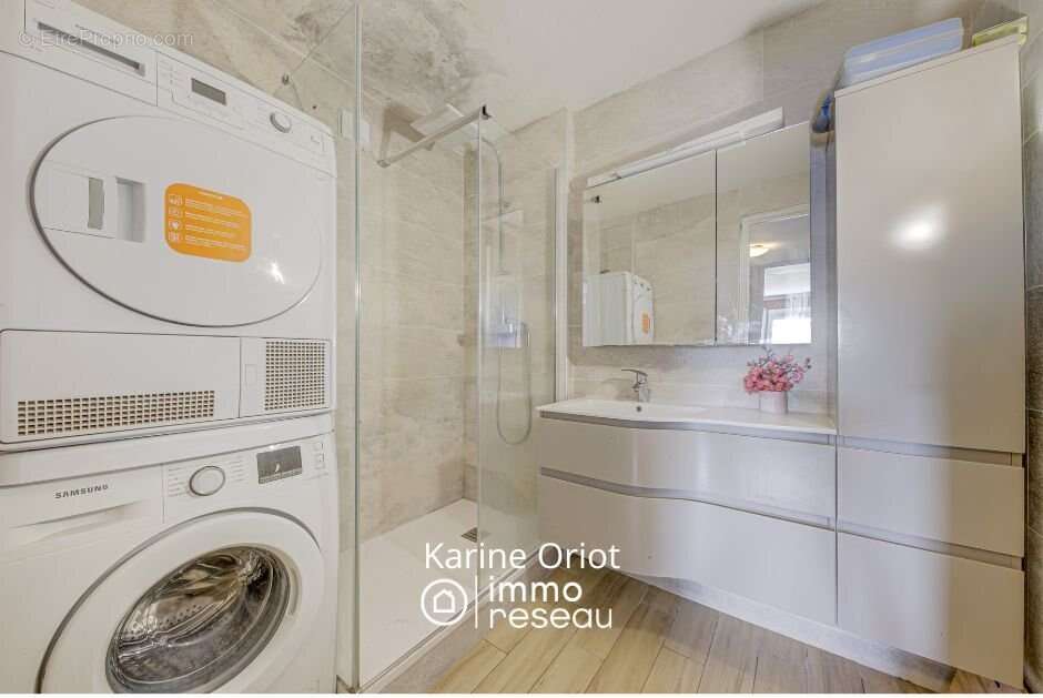 Appartement à VILLENEUVE-LA-GARENNE