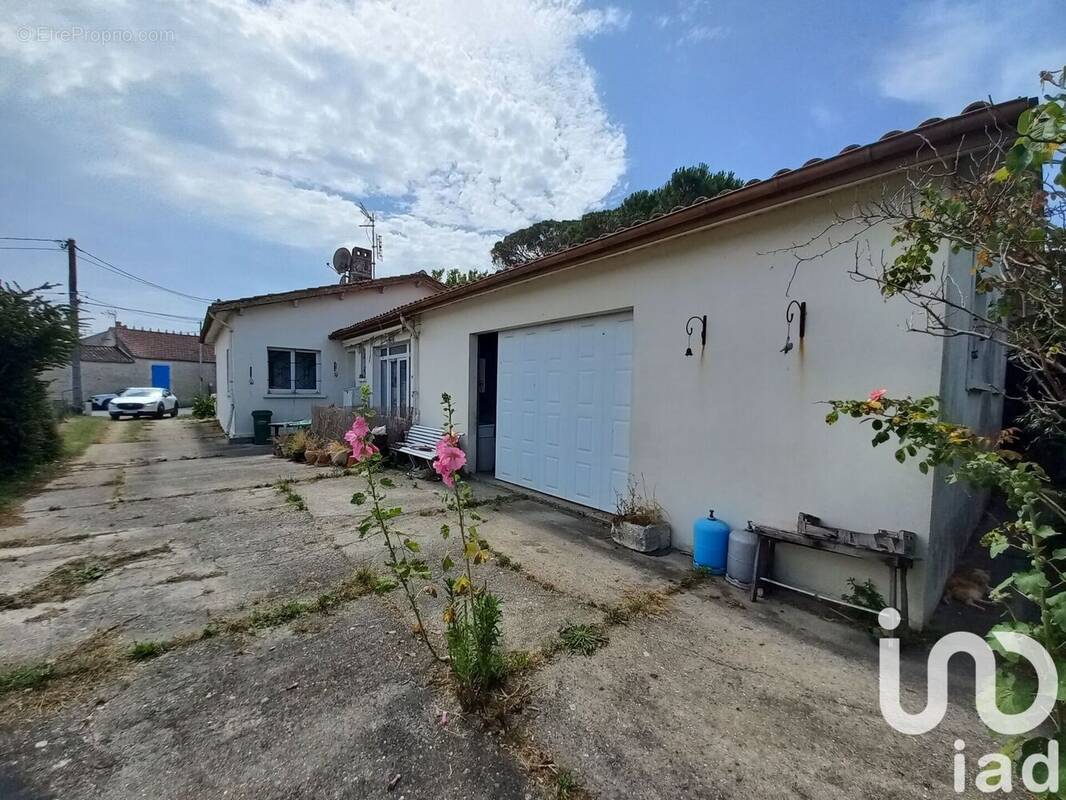 Photo 1 - Maison à LE CHATEAU-D'OLERON