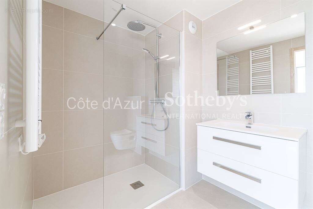 Beausoleil appartement 4 pièces 134 m² dernier étage toit terrasse proche Monaco immeuble récent - photo 8