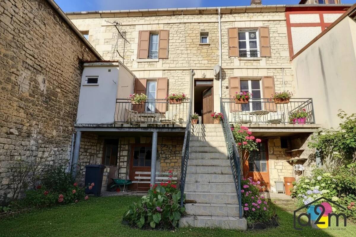 Maison à MONTATAIRE