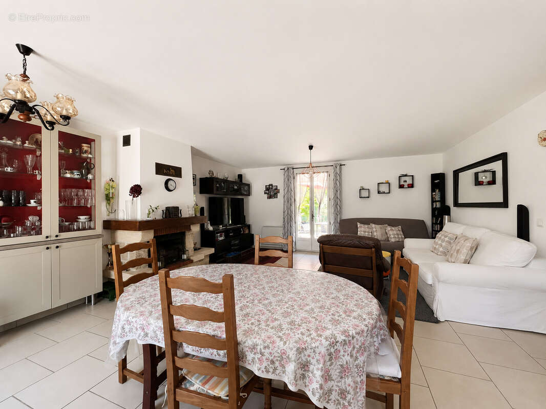 Coup de cœur assuré pour cette charmante maison de plain-pied ! - photo 2