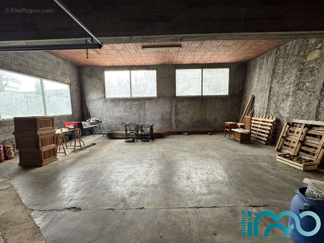 Appartement à LUC-LA-PRIMAUBE