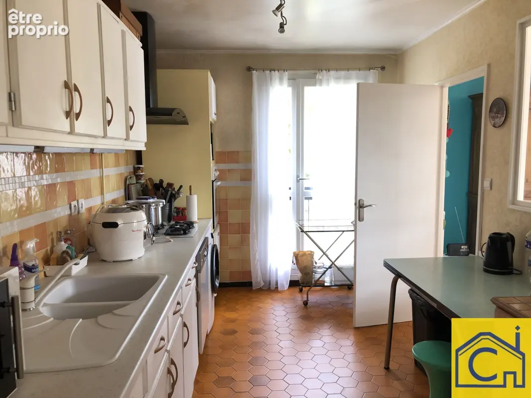 Appartement 4 pièces 85 m² à vendre à Cormeilles-En-Parisis (95240) - photo 5