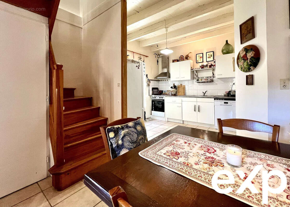 Maison à SAINT-VINCENT-DE-COSSE