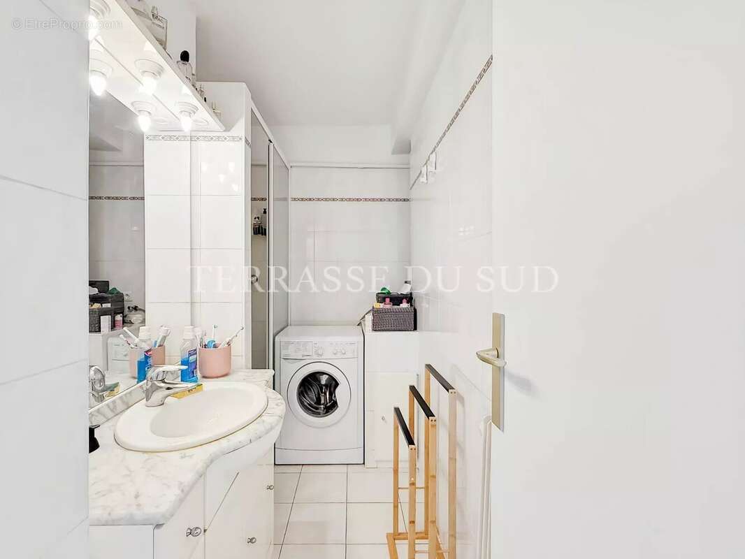 Appartement à MARSEILLE-12E
