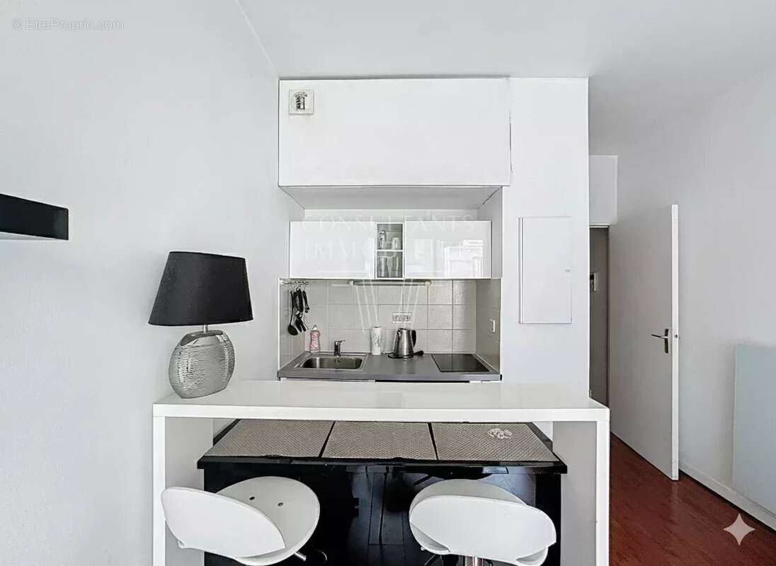 Appartement à LEVALLOIS-PERRET