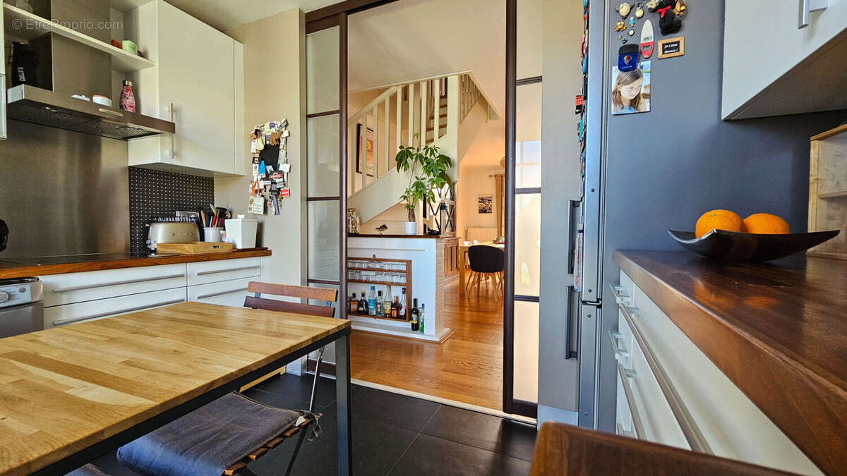 Maison à SAINT-SEBASTIEN-SUR-LOIRE