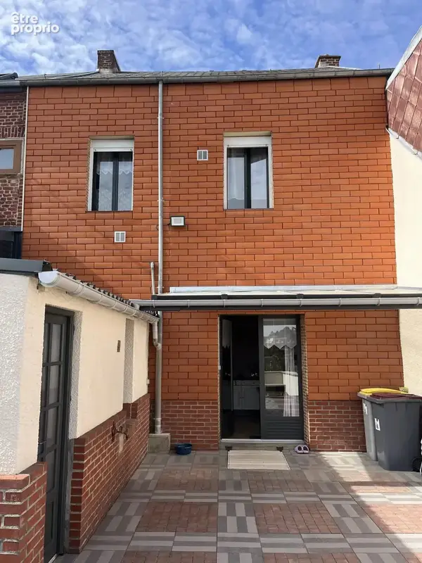Maison 4 pièces 120 m² à vendre à Le Cateau-Cambresis (59360) - photo 2