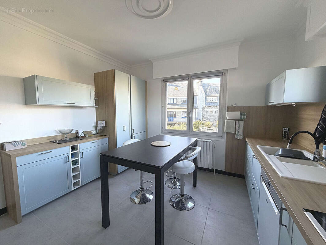 Maison de ville sur 465 m2 de terrain, garage - photo 5