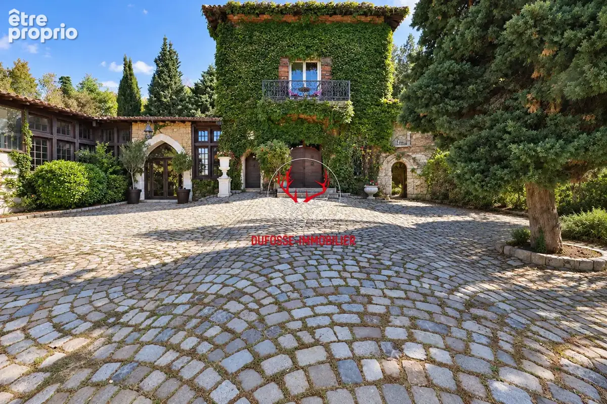 Photo Maison à Limonest au prix de 1 650 000€