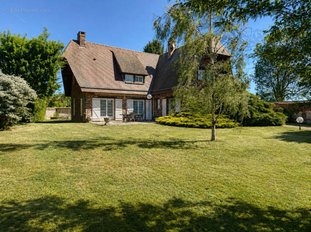 Maison à MARINES