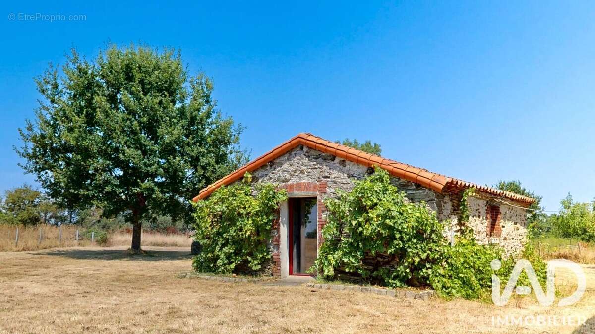 Maison 200 m² à Beaupreau  - photo 5