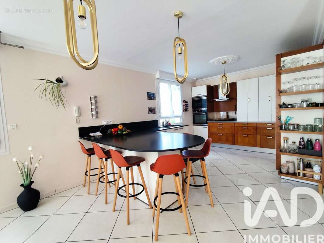 Photo 6 - Maison à SAINT-VINCENT-SUR-OUST