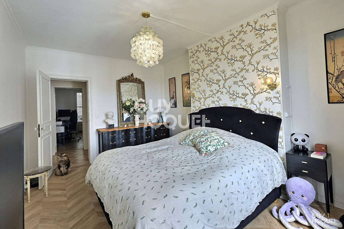 Appartement à MAISONS-ALFORT