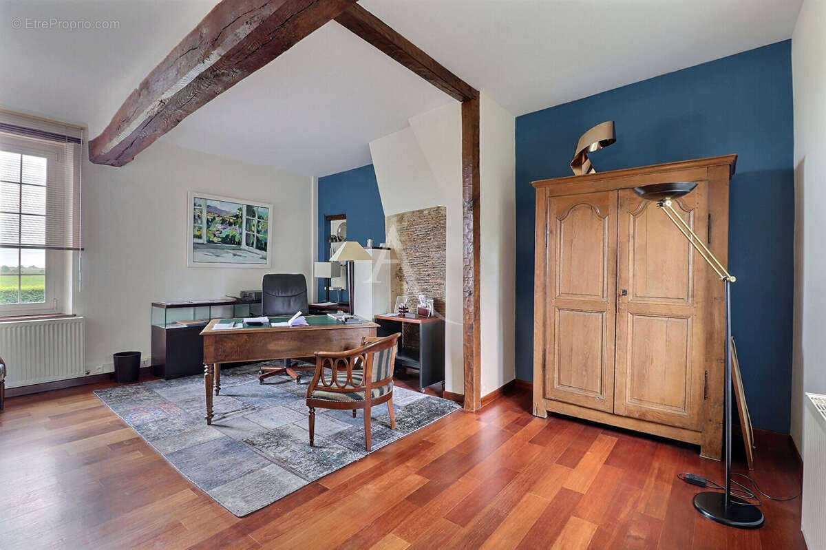 Maison à CRIQUEBEUF-LA-CAMPAGNE