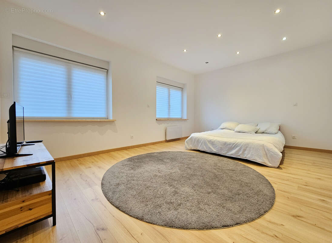 Maison à PONT-A-VENDIN