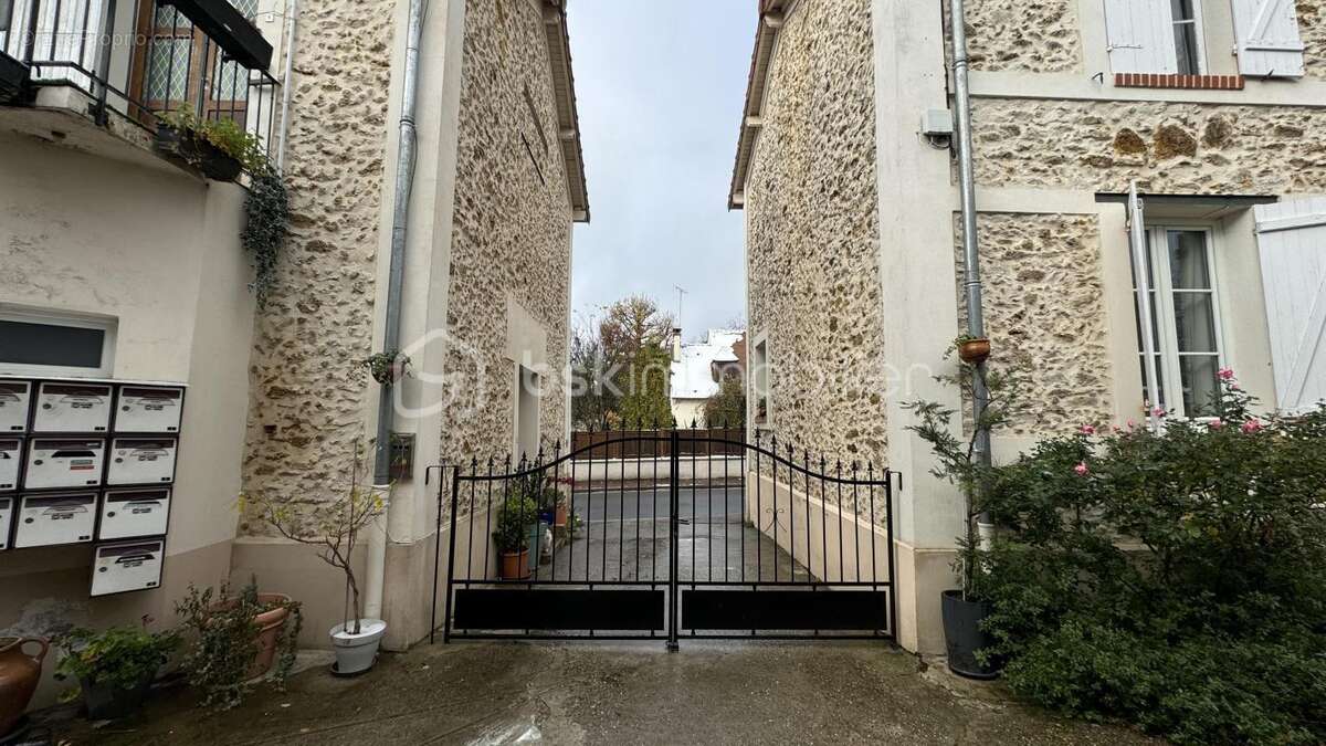 Appartement à SOISY-SUR-SEINE