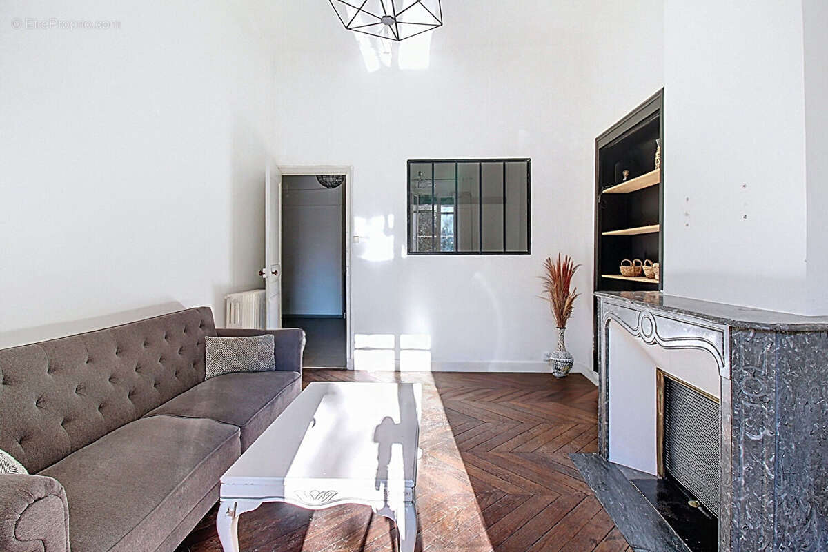 Appartement à DRAGUIGNAN