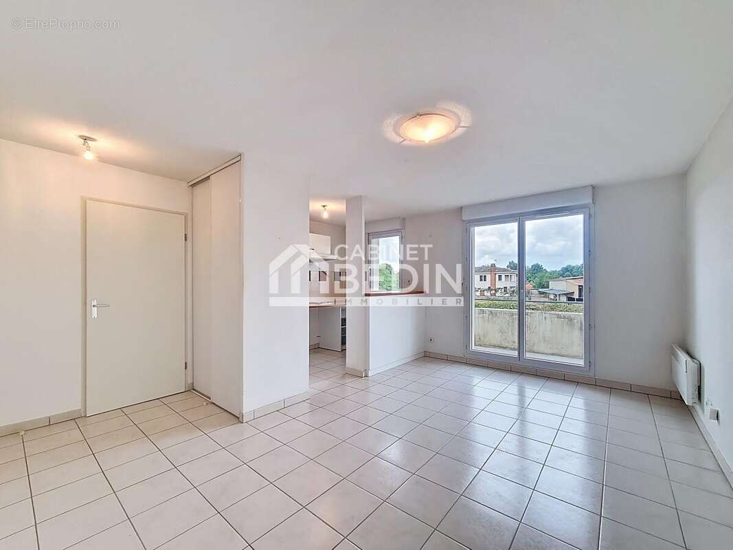 Appartement à AUCAMVILLE