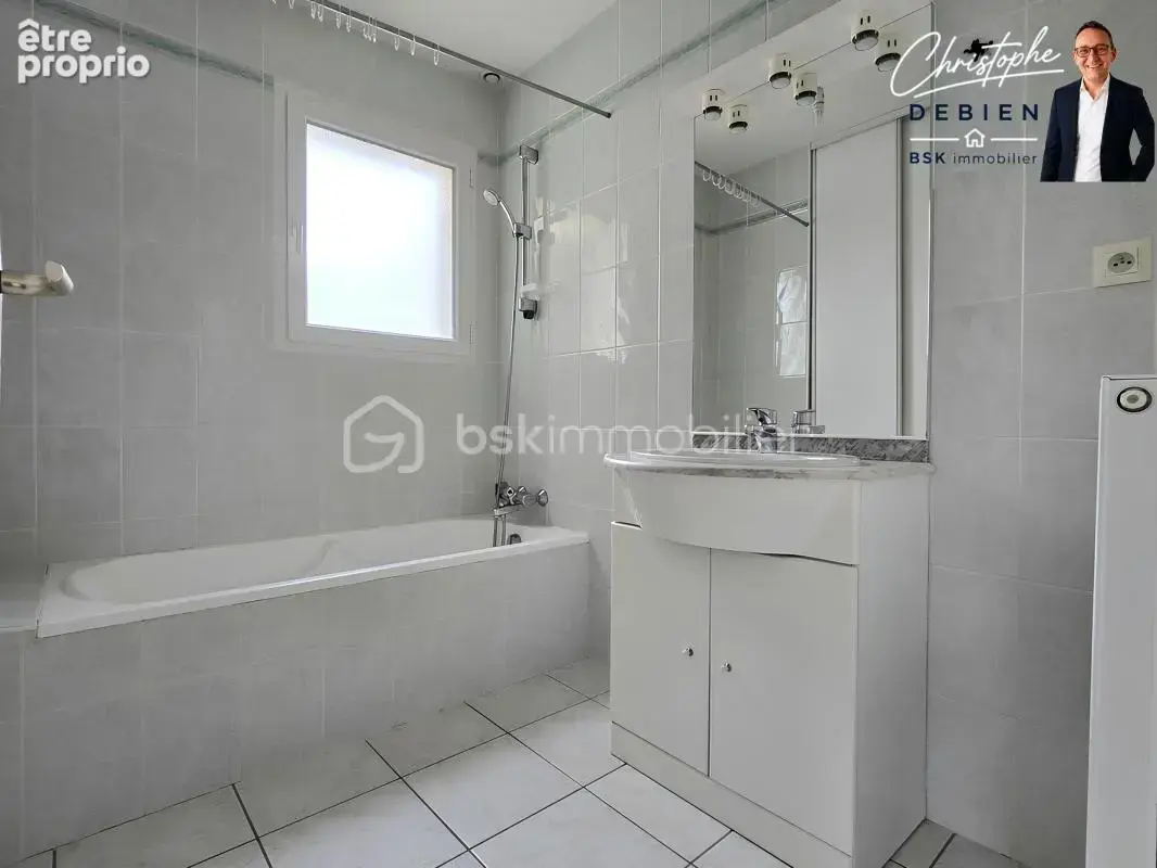 Pavillon plain-pied de 2002 sur 560 m² de terrain – 3 chambres – jardin et terrasse - photo 7